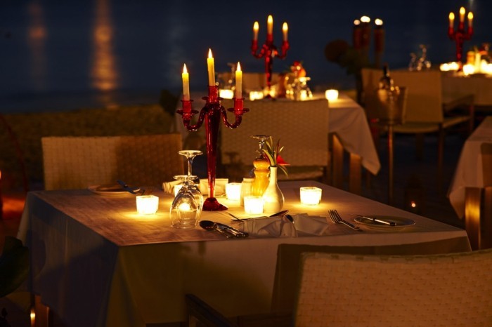 Romantikus asztaldísz-with-mesterséges gyertyák