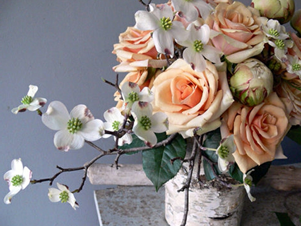 ruže-Cornus-Cornus-mas tischdekoration-elegantan