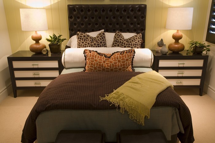 Dormitorio marrón-A-moderno diseño
