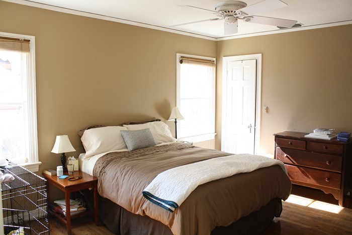 Dormitorio marrón-A-asombrosa interior