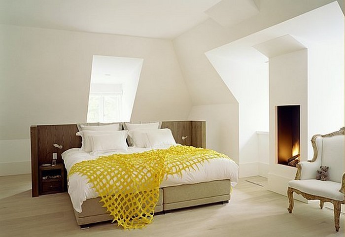 Спалня-цветен дизайн с жълто--A-поразителен дизайн