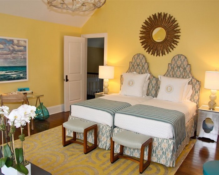 Спалня-цветен дизайн с жълто--A-готин дизайн