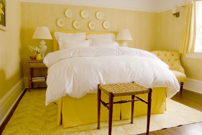 Spavaća soba boje-dizajn-s-žuto-a-pra-karizmom