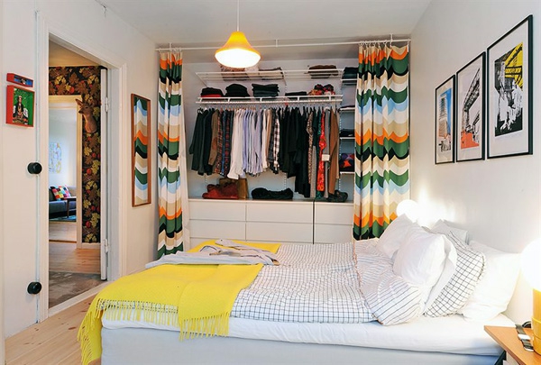 Makuuhuone-suunnittelu-in-skandinaavistyylinen värikkäät verhot-the-vaatteet Schrenk