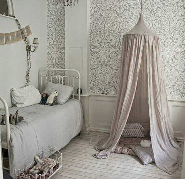 Lastentarha takorautainen sänky harmaa peitto pehmolelut nukke Teltta Tyyny