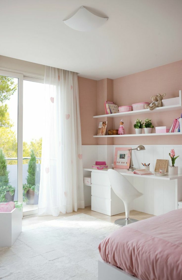 غرف نوم في الوردي لون الضوء الجدار وردي