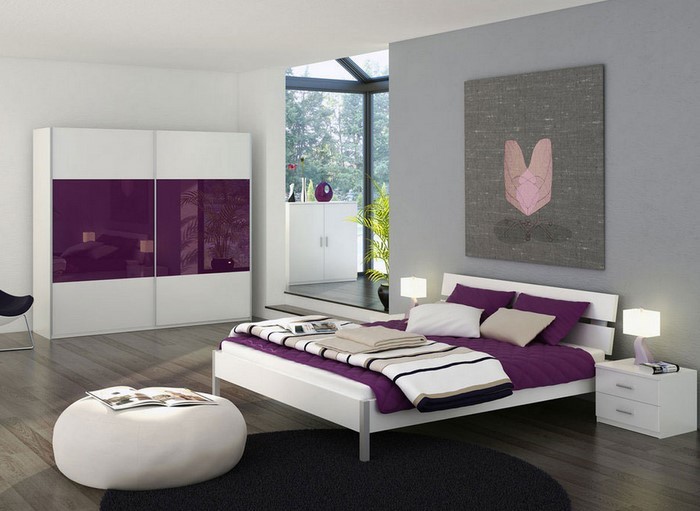 غرف نوم الأرجواني على التصميم الإبداعي