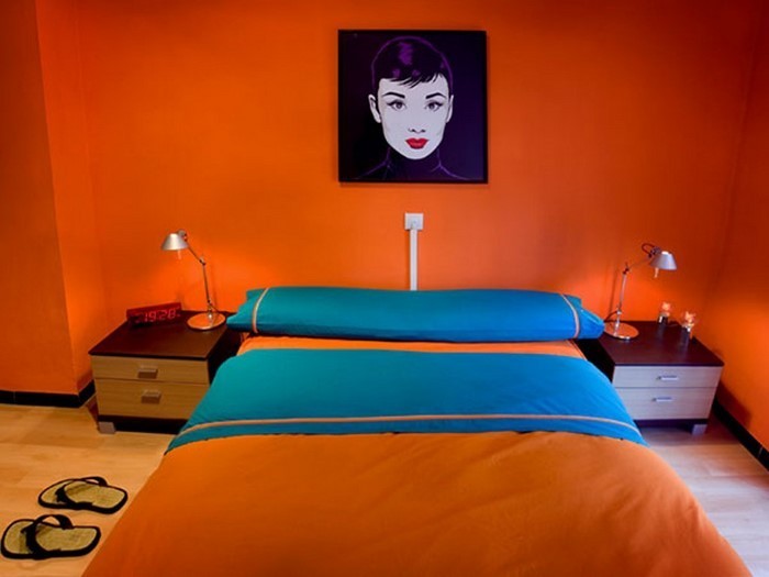 Υπνοδωμάτιο-πορτοκαλί-Α-Cool εξοπλισμού