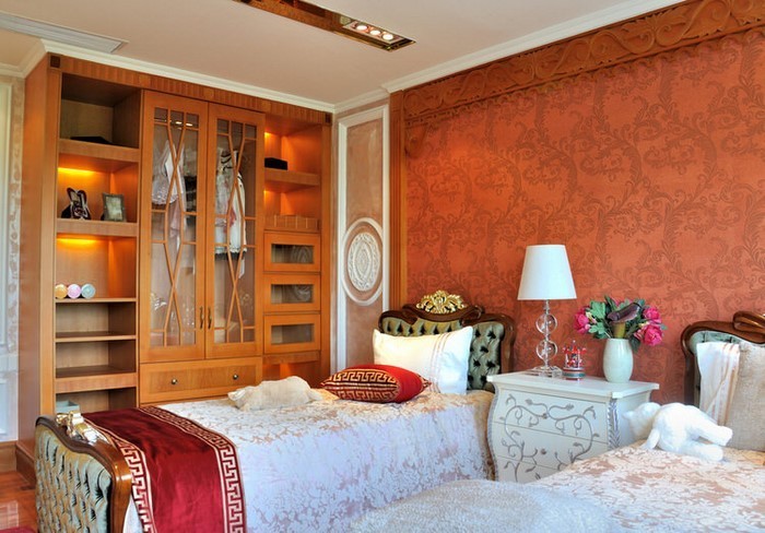 Chambre à coucher-orange-A-beau matériel