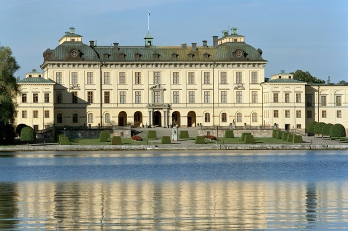 Castle Drottningholm-Швеция-епохален барокова архитектура и арт-