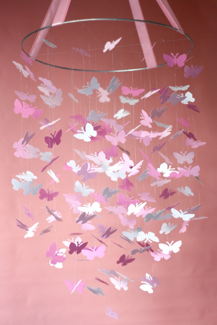 Mariposa móvil Tinker-en-color de rosa