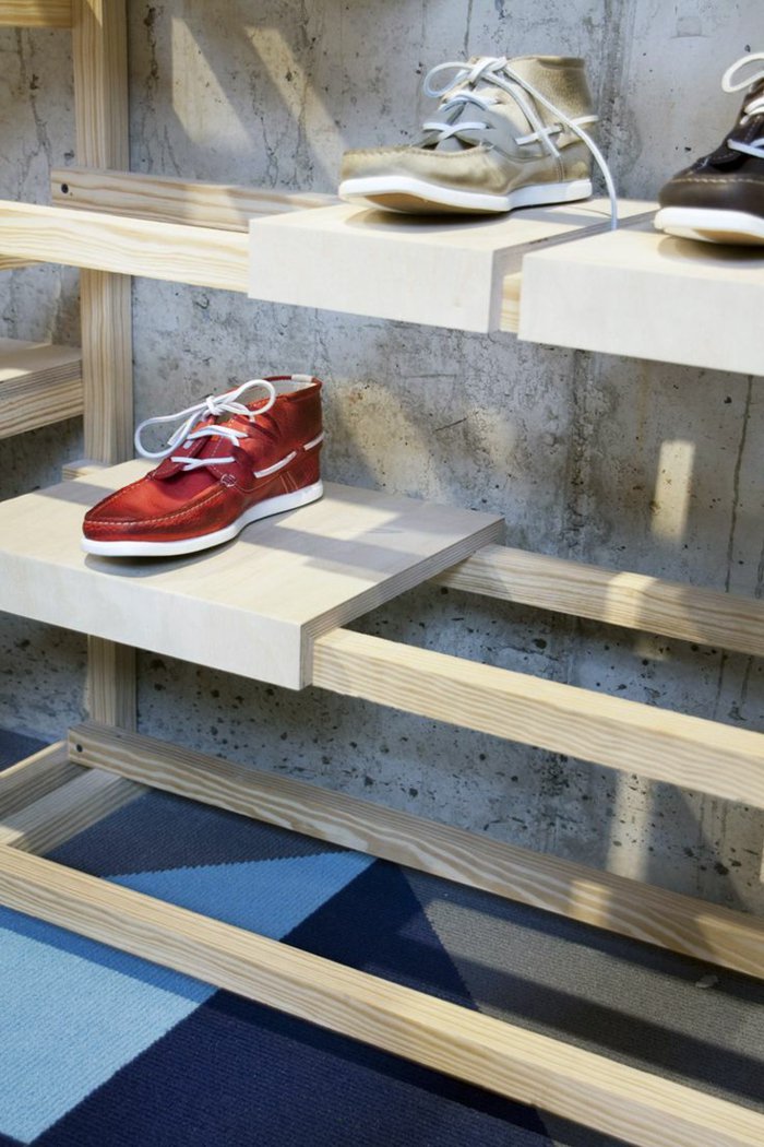 Shoe stalci-za-Men-cipele DIY ideja