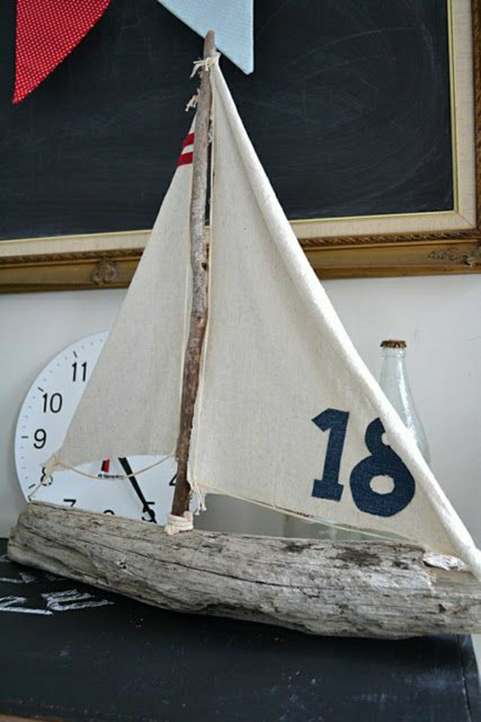 Jedrenje brodom s tkaninom s driftwood platno bilješke