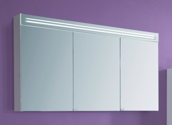 Огледални шкафове-с-осветление-в-баня-Purple