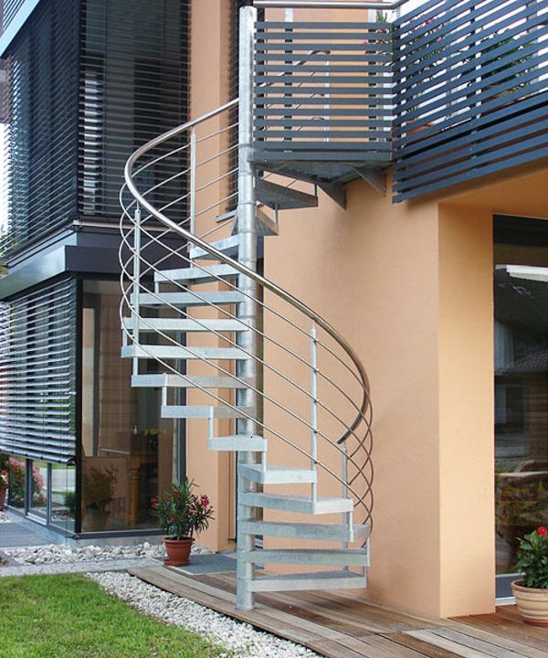 Spiralno stubište-s-modernog dizajna-Eksterijer