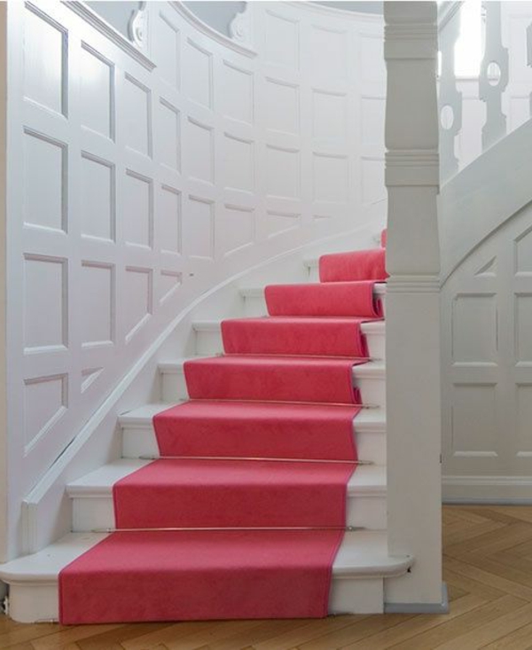 красив килим за стълби-в-розов