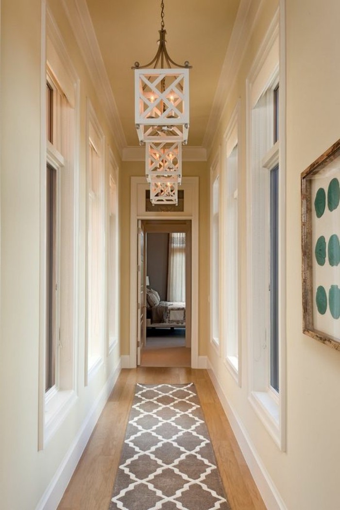Tepih-u-podu klasičan modernog dizajna luster