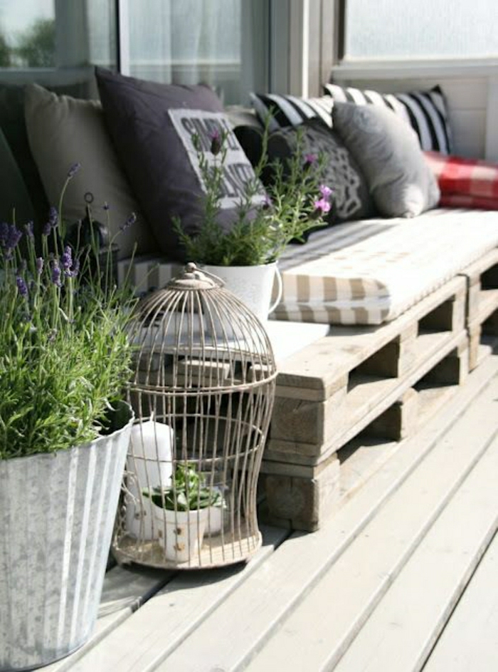 Kerti bútor raklap kanapé párna Stripe Cage párna cserepes növények
