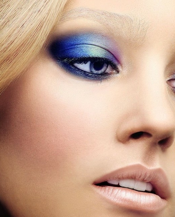 make-up plave oči - šarene boje - vrlo lijepe