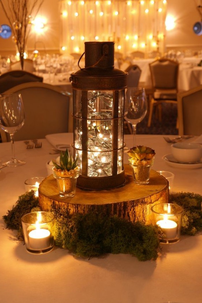 Asztali dekoráció a fa és lámpás