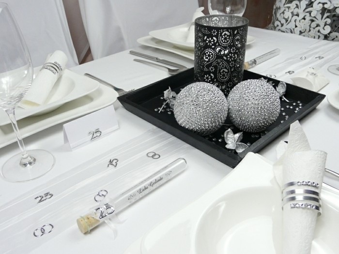 Таблица декорация сребърна сватба модел маса на-tischdeko-онлайн-кристал топка