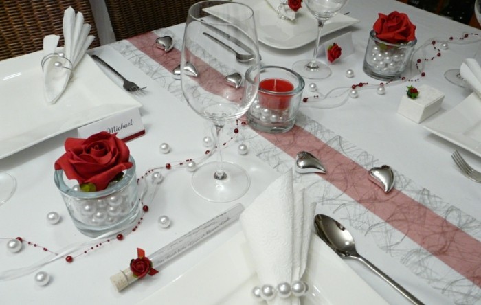 Таблица декорация сребърна сватба модел маса на-tischdeko-онлайн-червен цвят