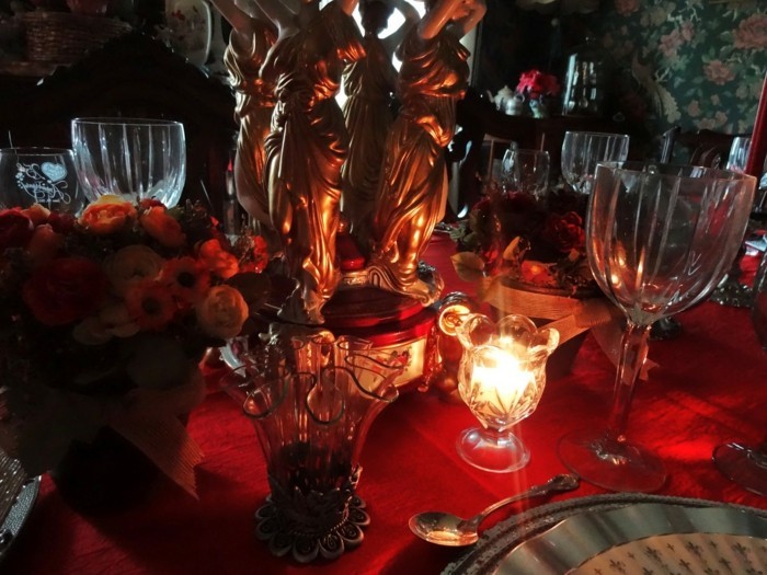 Asztali dekoráció ezüst esküvői-in-the-sötét