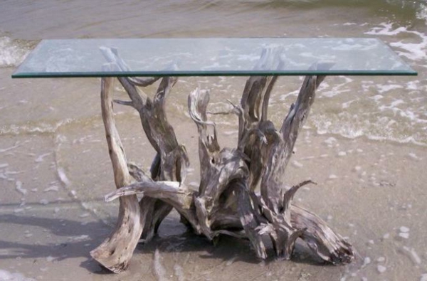 Интересно маса Driftwood със стъкло