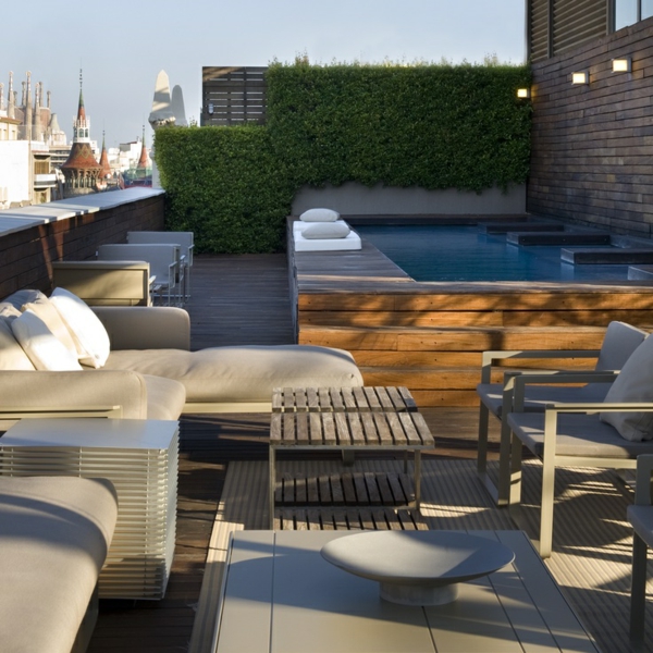 -Urban-terrace-with-ultra-modern-design-modern terrace design