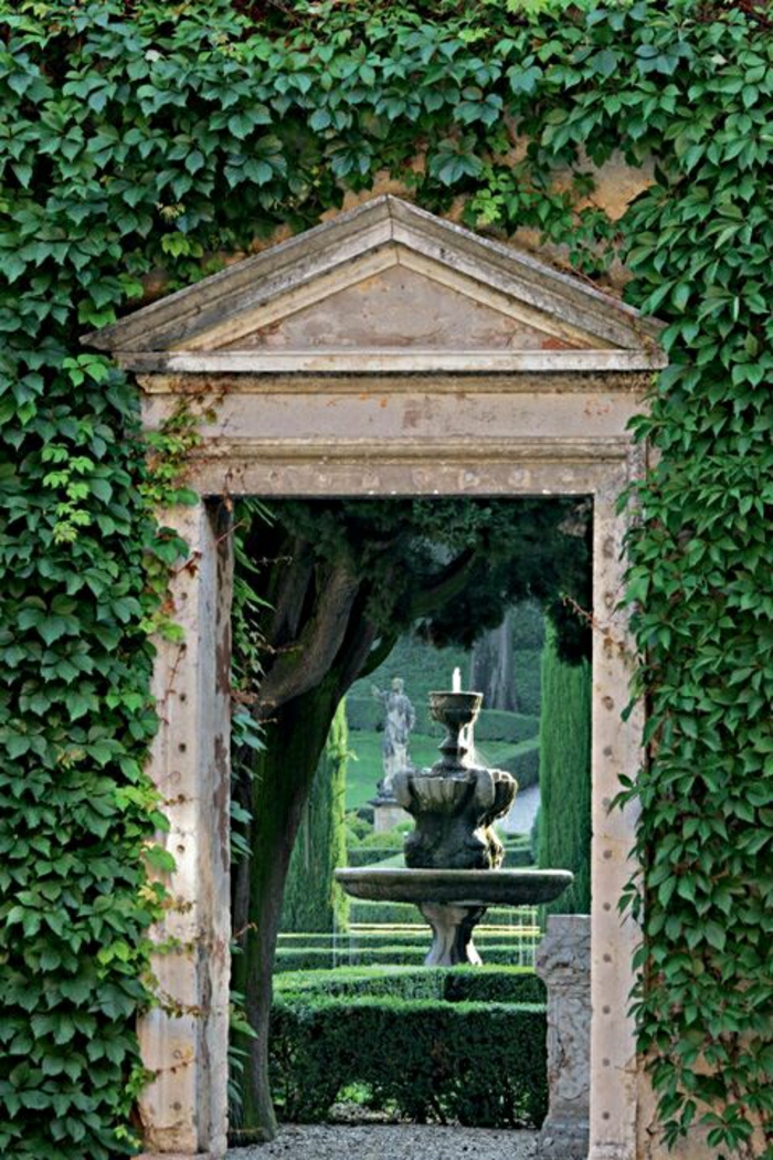 Верона, Италия и градински фонтани