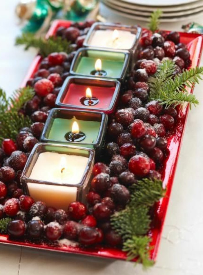 Weihnachtstischdeko-与水果和茶灯