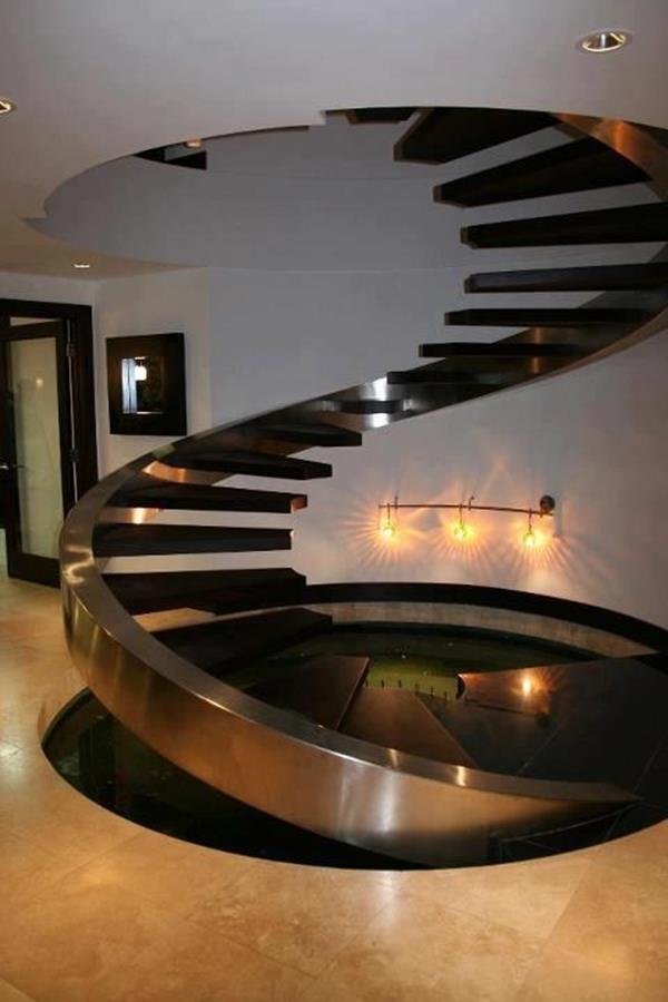 Πανών σκάλες-με-υπερ-μοντέρνο σχεδιασμό