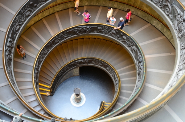 spiralni stubišta - Vatikan muzej