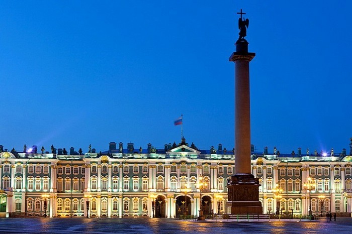 Зимен дворец и Александър Колона-в-Санкт Петербург-Русия Уникален-барокова архитектура