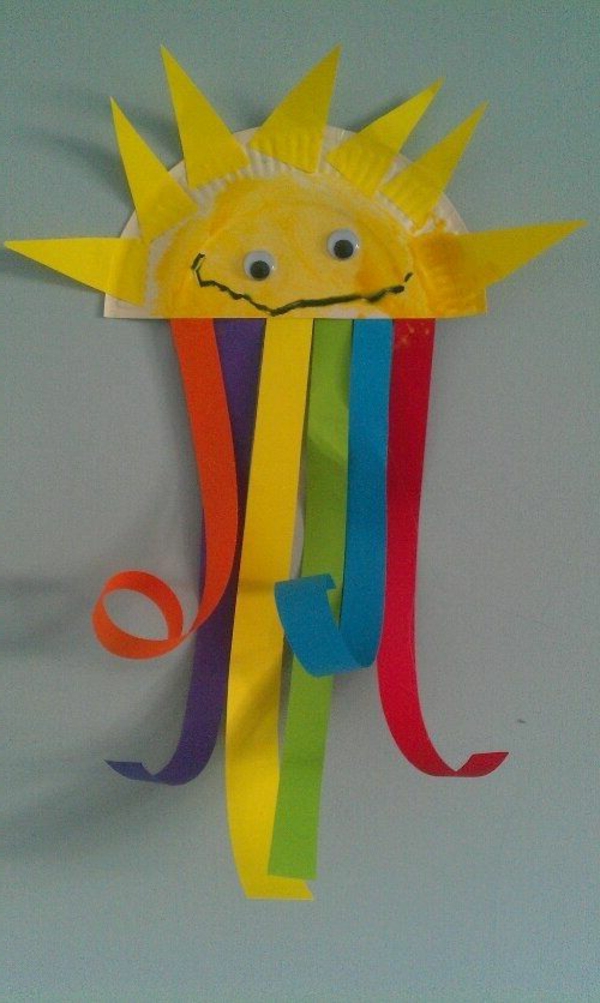 занаятчийски идеи за детска градина - хартиеното слънце - изглежда много забавно и красиво