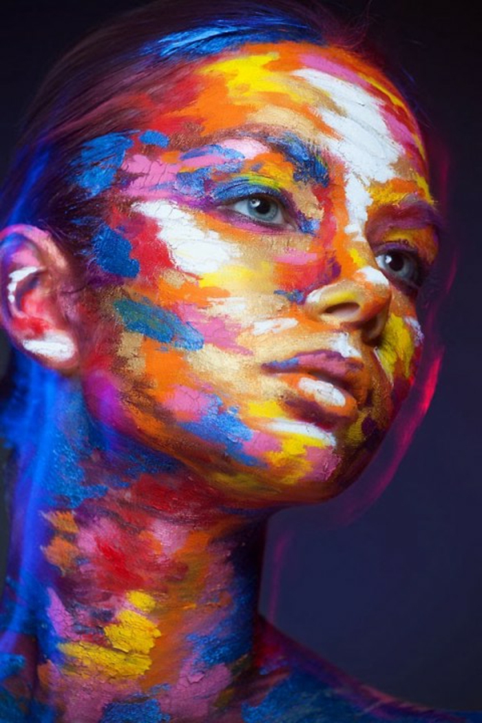 مجردة الفن الفائقة الجميلة للمرأة-جدا-الملونة