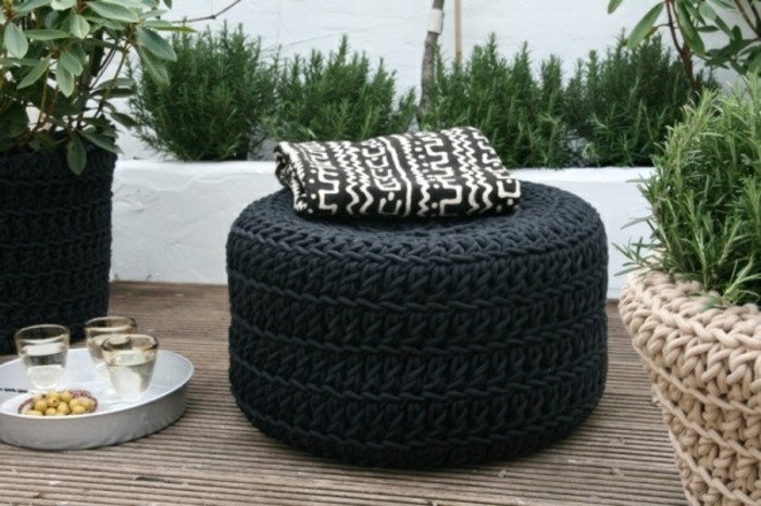 használt gumiabroncsok újrahasznosítása érdekes kerti bútor-diy-modell