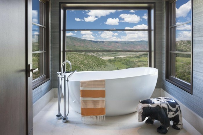 που κόβει την ανάσα-μπάνιο σχεδιασμού ιδέες-ανεξάρτητο-μπανιέρα-με εξαιρετική εμφάνιση-με-παράθυρο