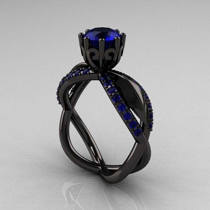 необичайно годежни пръстени Black Gold Blue Sapphire