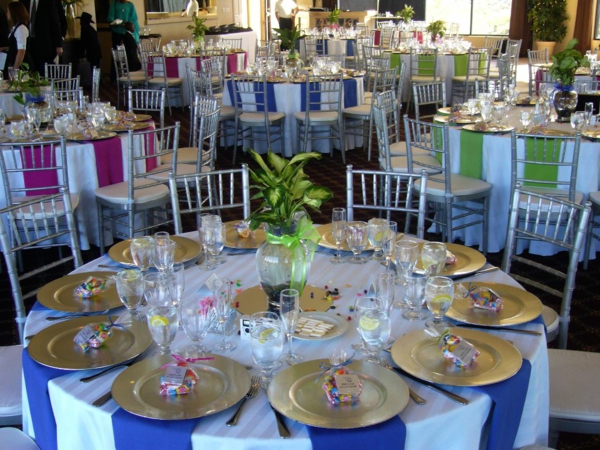 kiváló esküvői deco-for-asztal - egyszerű és elegáns