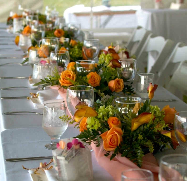 коледни украса за сватбени рози в оранжево и очила