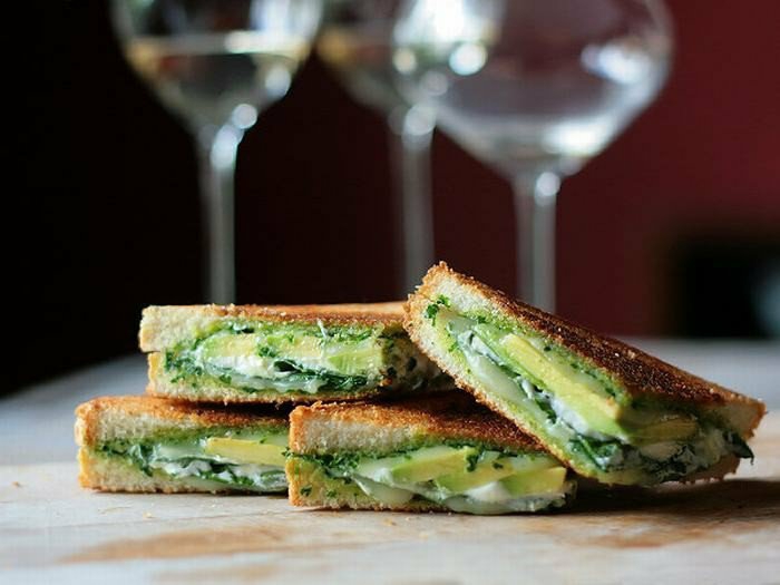 авокадо рецепти да се насладите на сандвичи мини за парти може да се комбинира с бяло вино вкусно