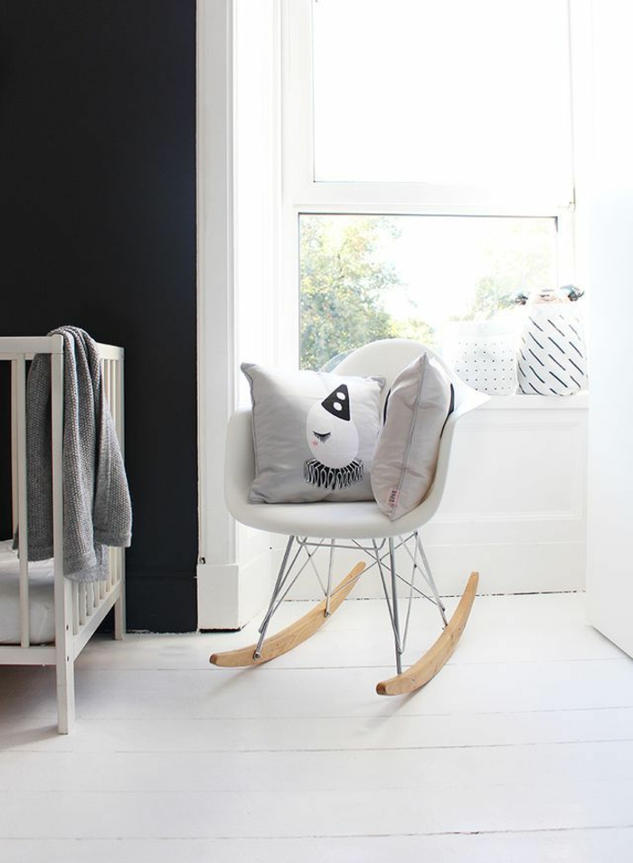 Babyroom-conception-modèle intéressant par fauteuil à bascule