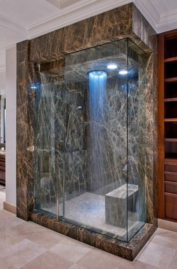 baño pequeño - mármol - con cabina de ducha de vidrio