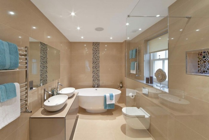 plafond salle de bains-design-idées-romantiques carreaux de salle de bains lumières-beige
