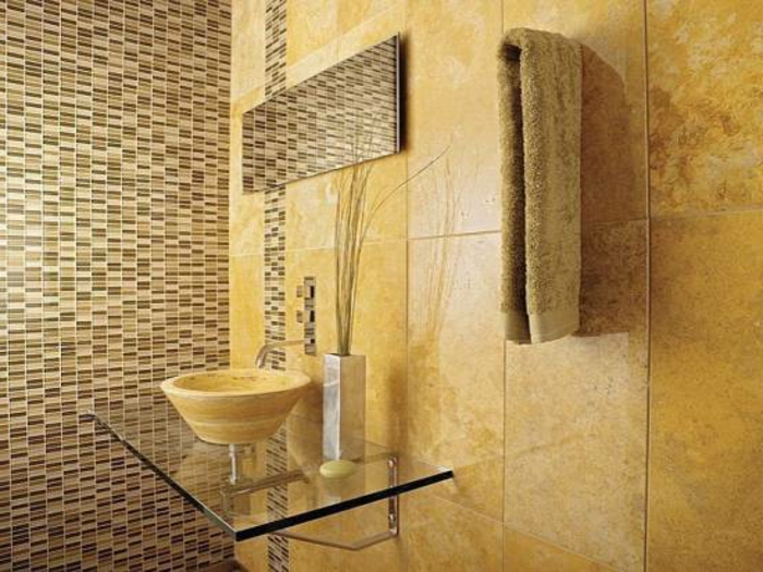 fürdőszoba-with-mozaik-golden-színséma