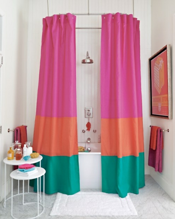 baño cortina de color rojo-rosa-menta