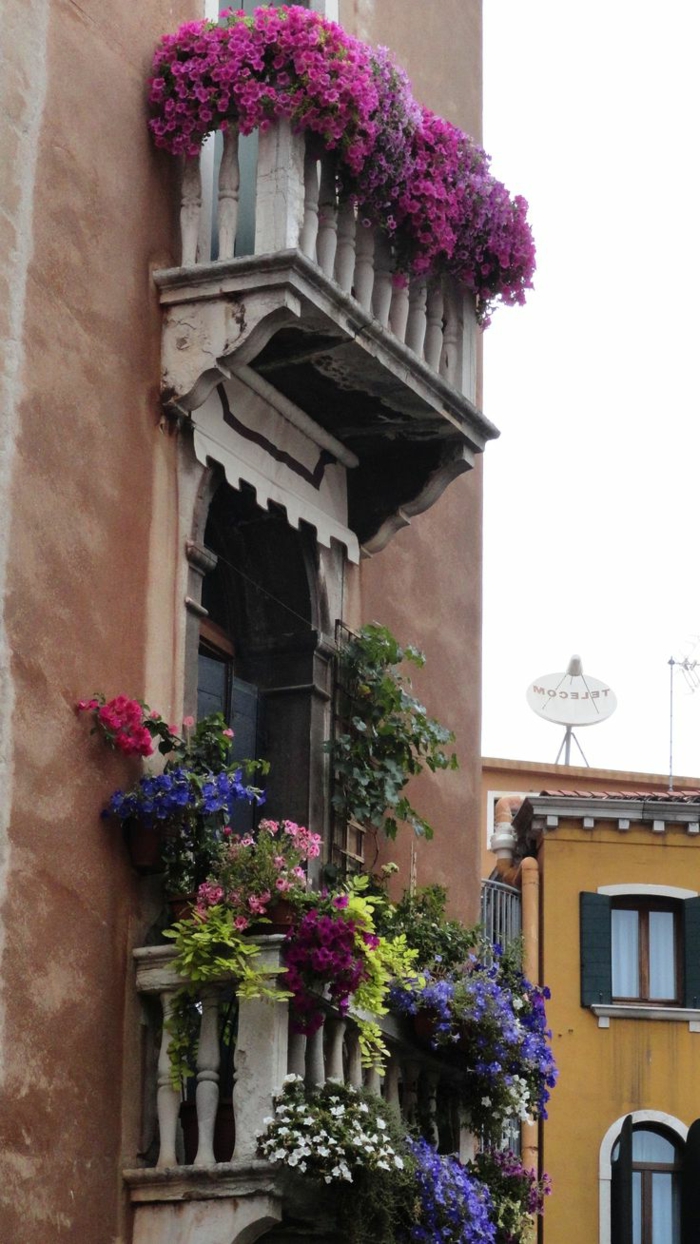 erkély virágok-retro kinézetét