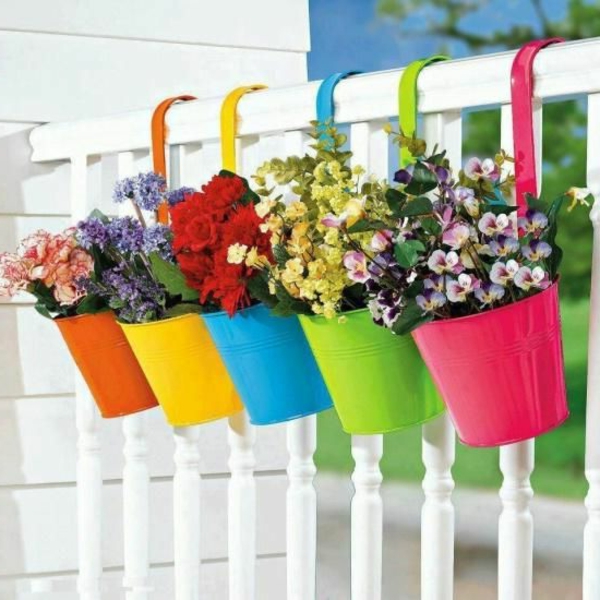 balcon-balcon-embellissent déco-idées-balcon pots design-coloré fleurs