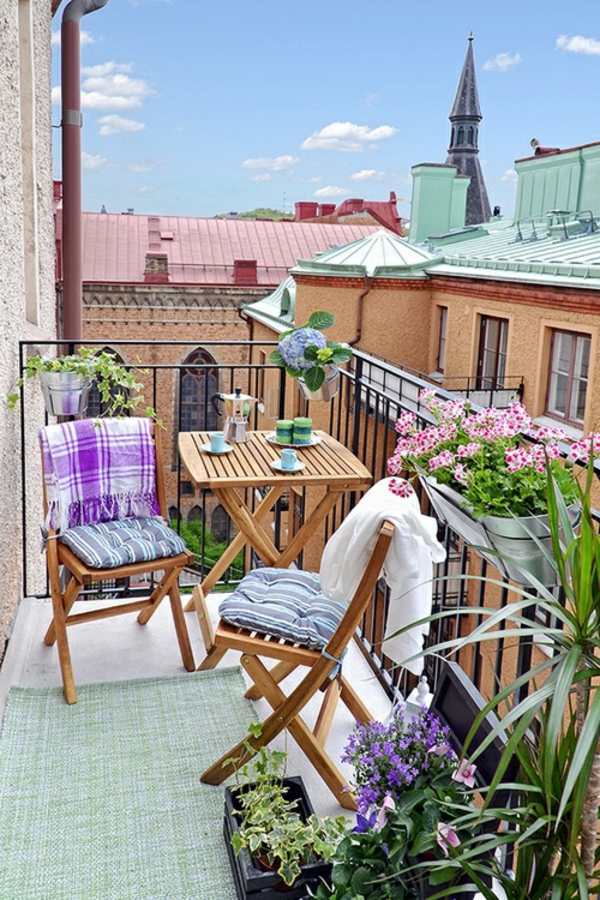 Balcon-balcon-embellissent balcon-déco-idées-balcon-faire vert tapis